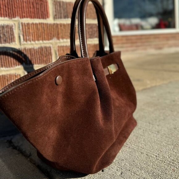 Saya Bag - An Italian bag made of genuine suede - Picture 6 of 14